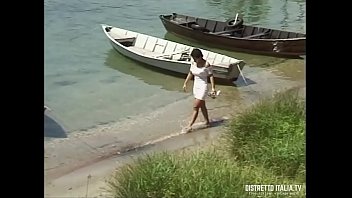 Pompini Scopate Ed Inculate Sulla Spiaggia Nudista